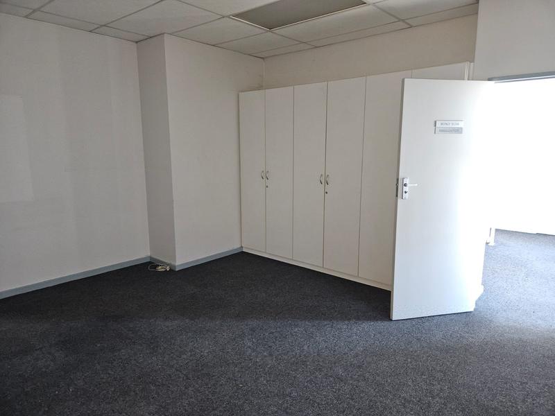 To Let commercial Property for Rent in Milnerton Central Western Cape
